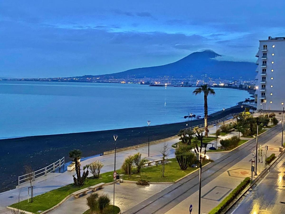 Ferienwohnung La Residenza Del Marchese Castellammare di Stabia Exterior foto