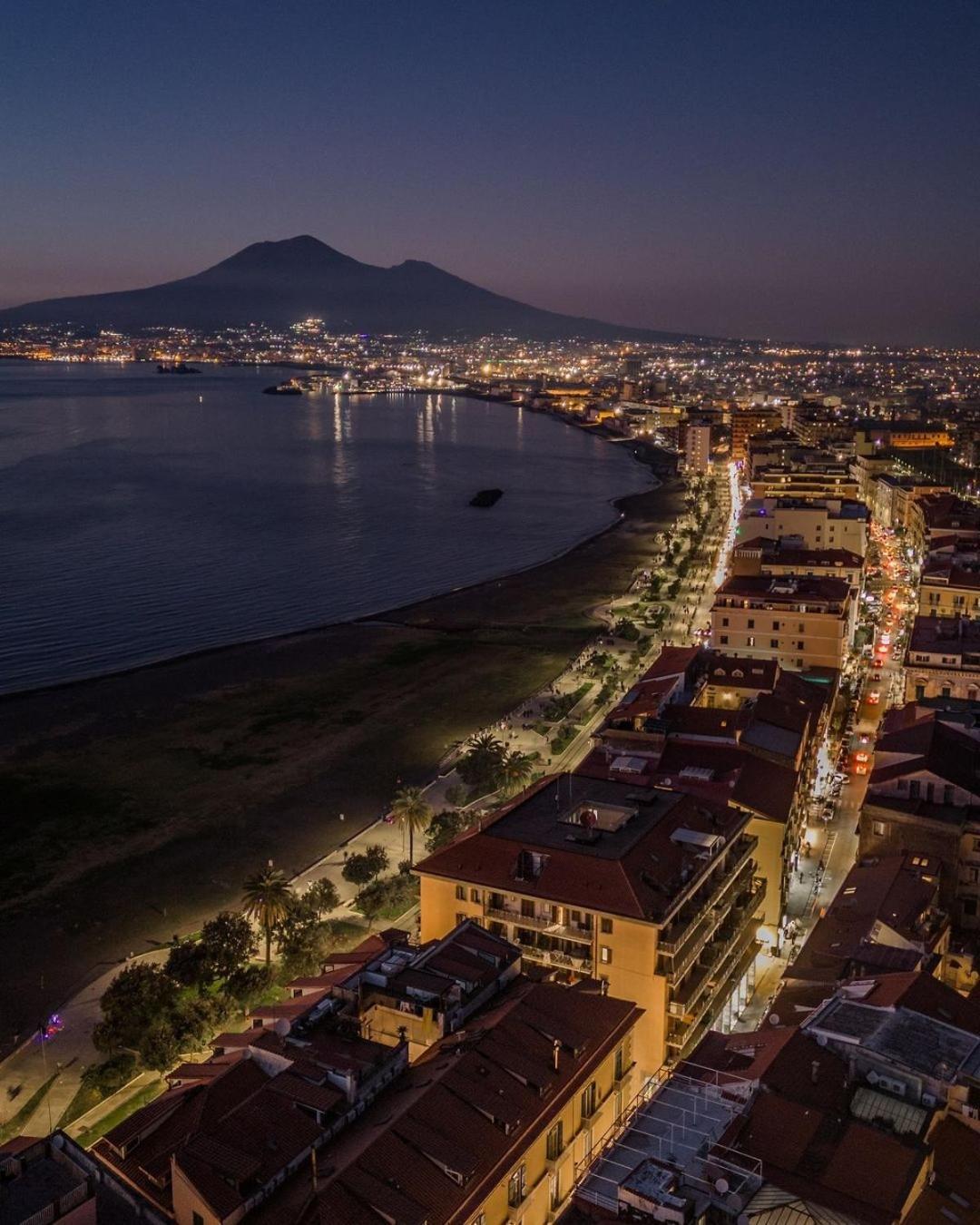 Ferienwohnung La Residenza Del Marchese Castellammare di Stabia Exterior foto